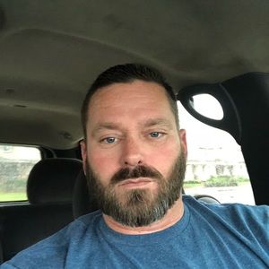 Meet your Posher, Adam